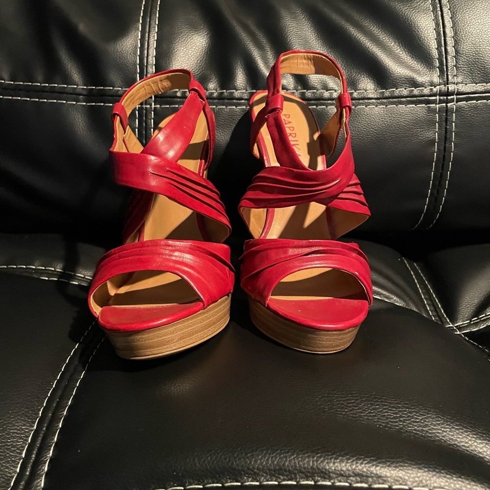 Women’s  Paprika Shoes Red Size 7